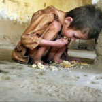 Ogni giorno 7000 bambini muoiono per mancanza di cibo, 5 ogni minuto