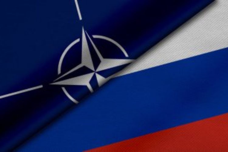 bandiera-russa-nato-depositphotos-quotidianoitalia.it