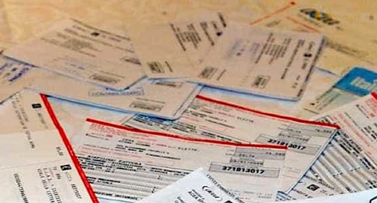I guai del Natale: per psicologi incubo bollette colpisce un italiano su due