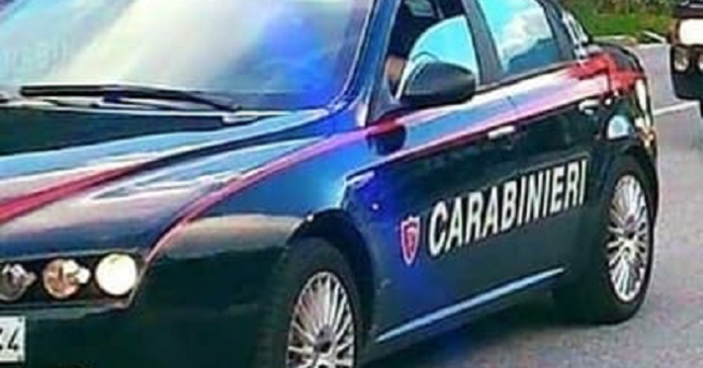 Castel Castel Volturno . Rapina una birra armato di pistola a salve. Arrestato dai carabinieri