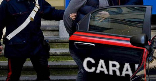 Alvignano, arresti domiciliari e braccialetto elettronico per marito violento