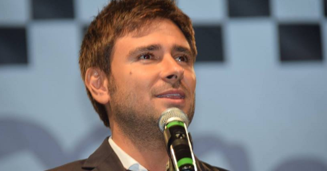 Signor Di Battista, un conto è fare caciara, un conto è governare
