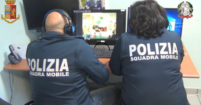 Rubano l’identità ad un noto giornalista televisivo e ottengono oltre 100 mila euro di finanziamenti, individuati
