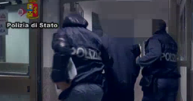 Mafia, operazione della polizia nel catanese