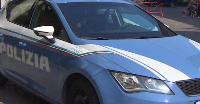 Napoli. Poliziotto di 37 anni muore nel tentativo di fermare 2 malviventi di etnia rom