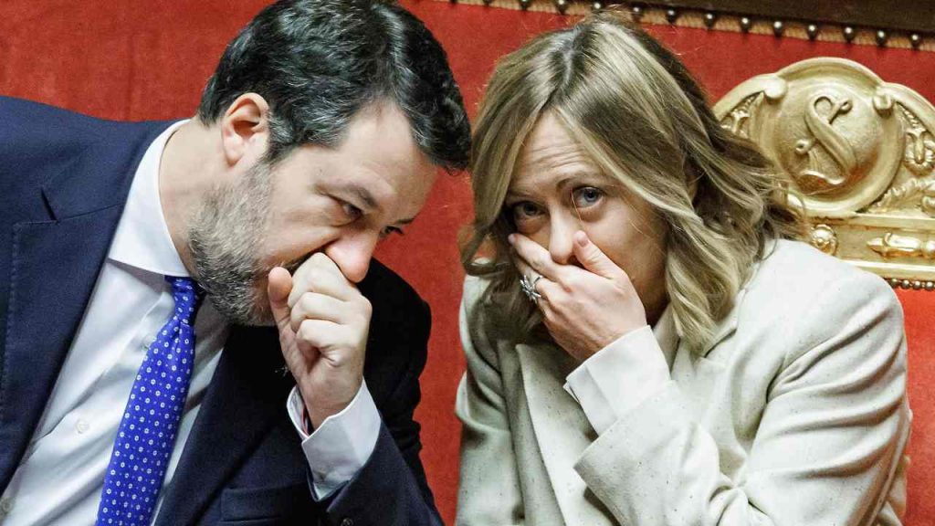 Col decreto sicurezza puoi dire addio alla libertà: pieni poteri alla polizia a spese dei cittadini | Ti buttano in carcere anche se non hai fatto niente