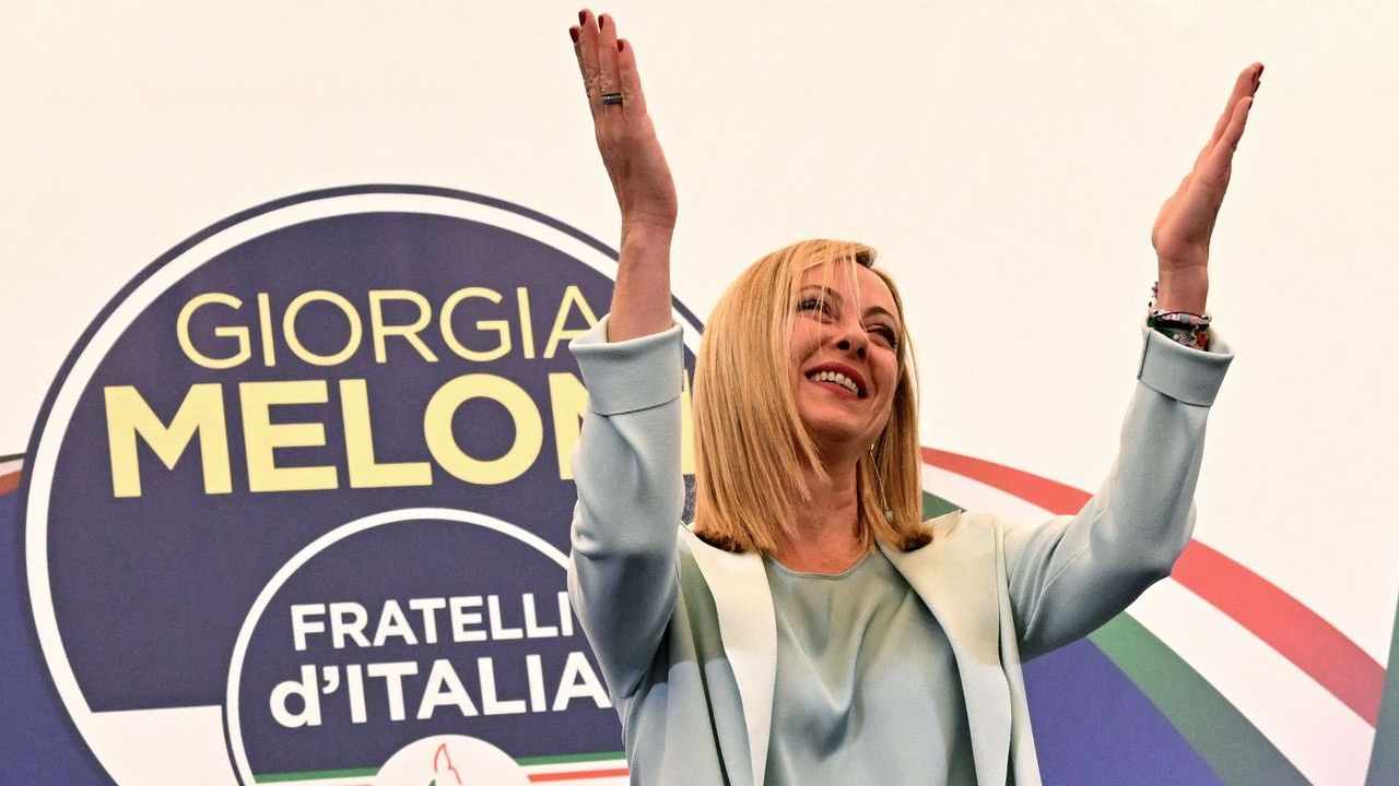Sondaggio politico, Fratelli d’Italia in crescita | Pd e M5S registrano un calo nelle intenzioni di voto