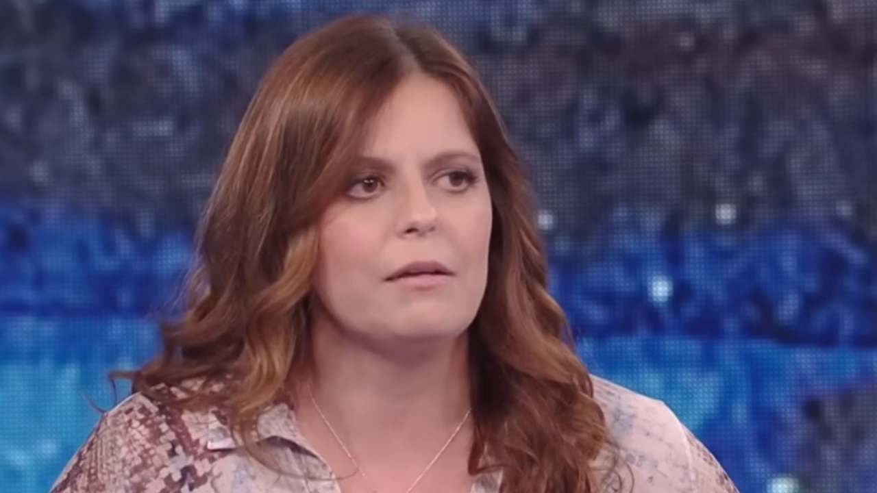 Castel d’Azzano, bufera sul post della Salis | Critiche dopo il riferimento a politica e capitalismo