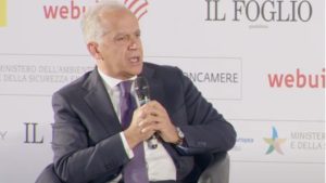 Piantedosi vota per la Meloni