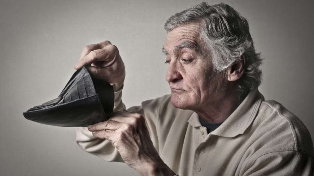 Vivo o morto non importa: l’INPS ti svuota il conto | Loro sbagliano e tu ci rimetti