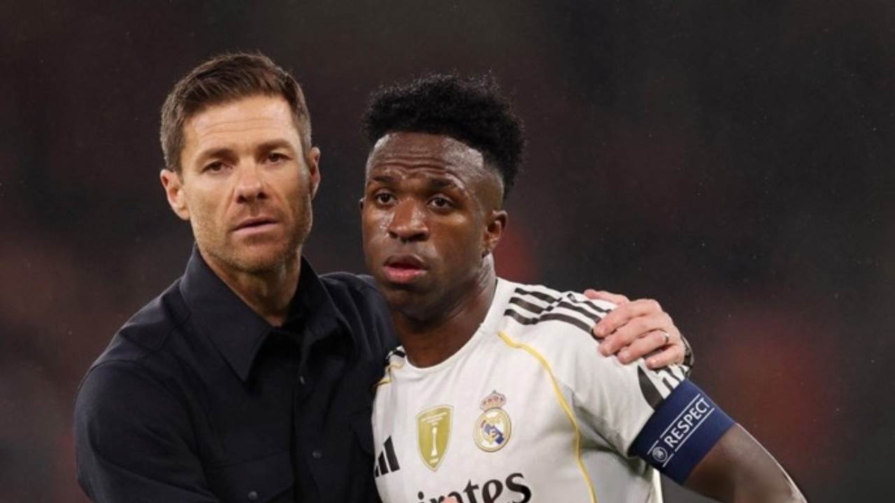 Real Madrid, Alonso lo fa fuori | Vinicius va via: l’annuncio dalla Germania